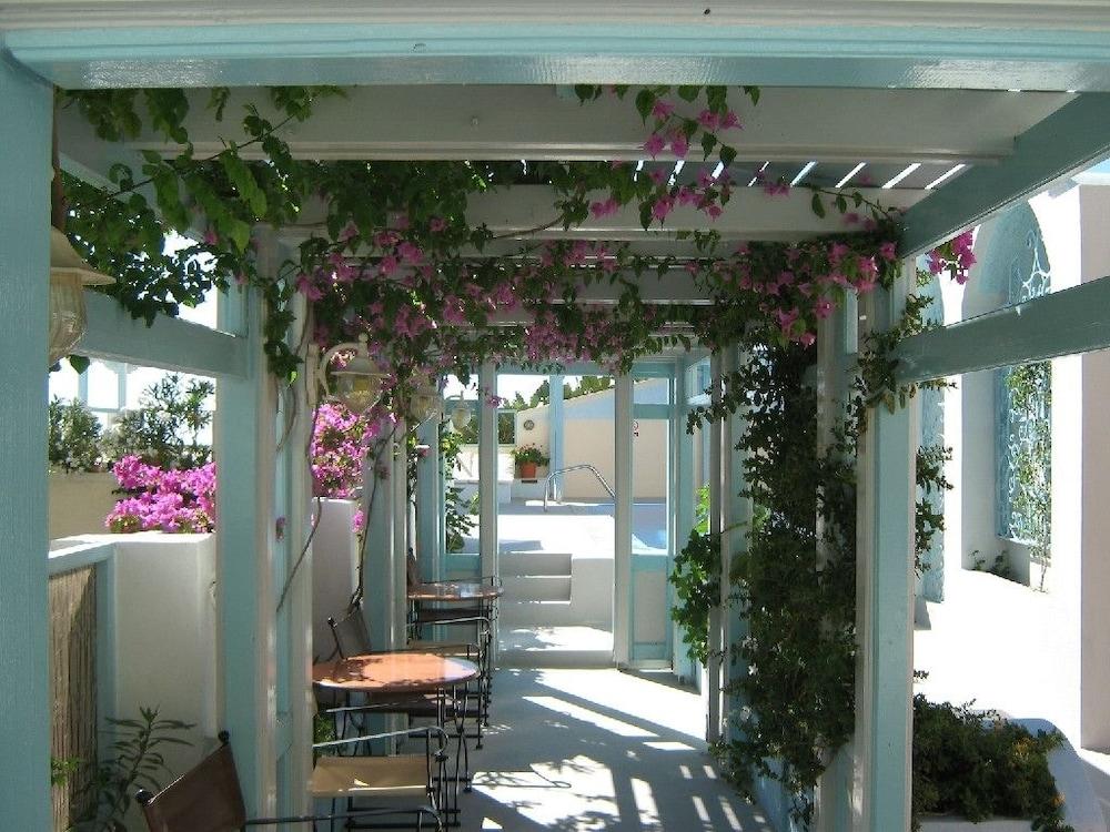 Villa Anneta Kamári Extérieur photo